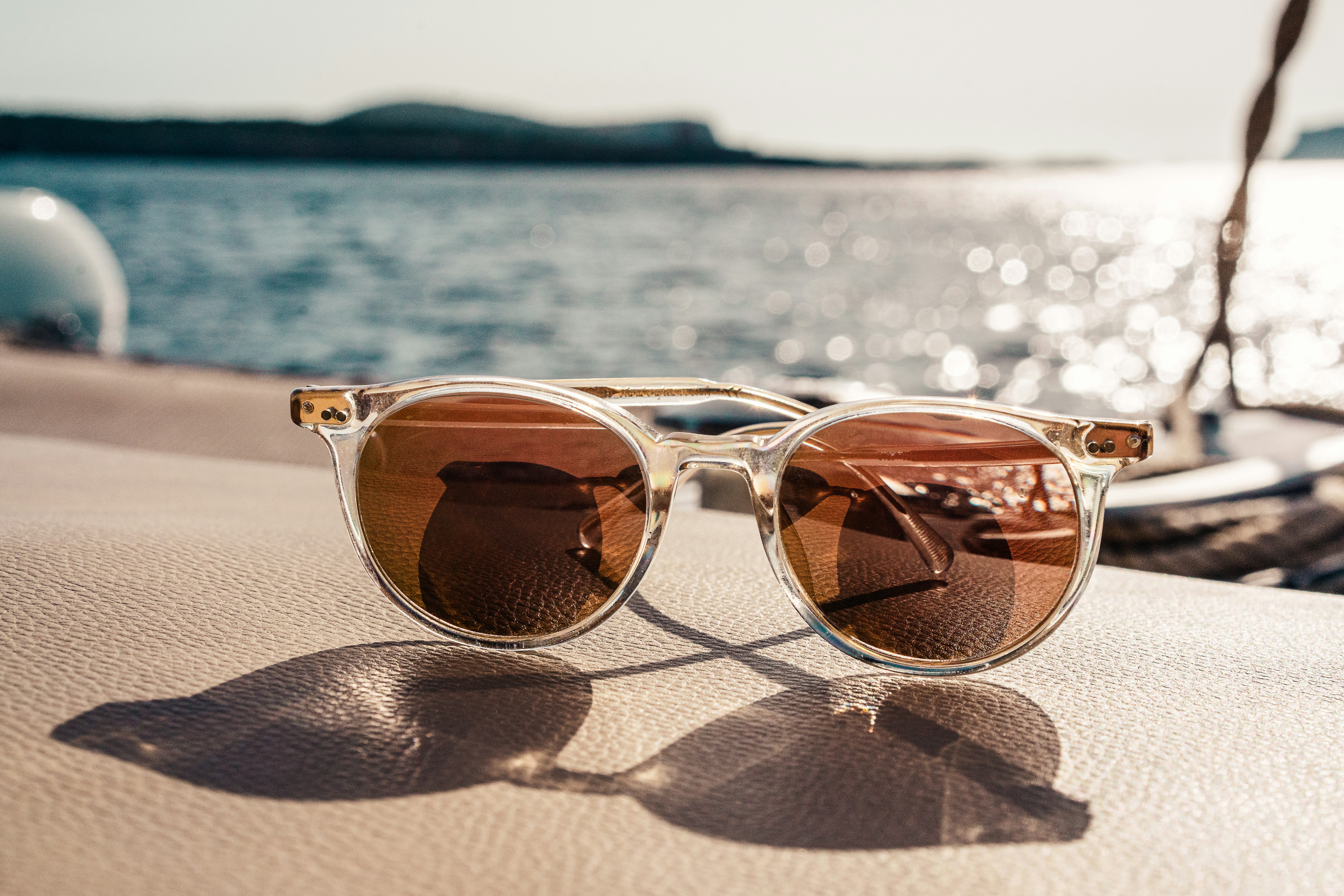 Eyewear frame style 4